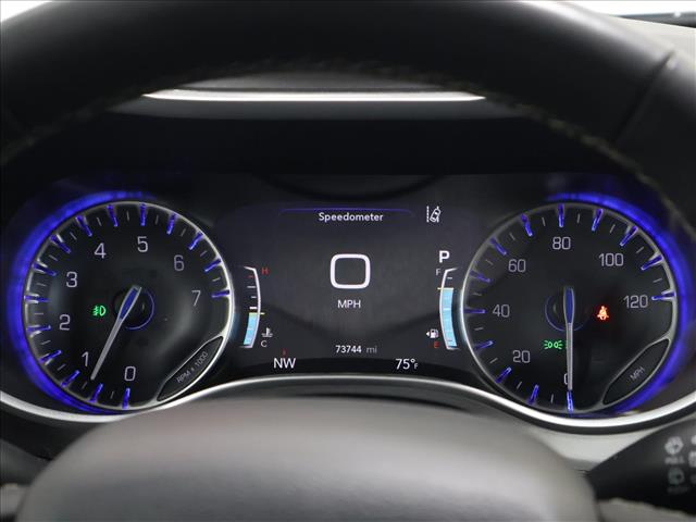 2024 Chrysler Pacifica Touring L:D13895