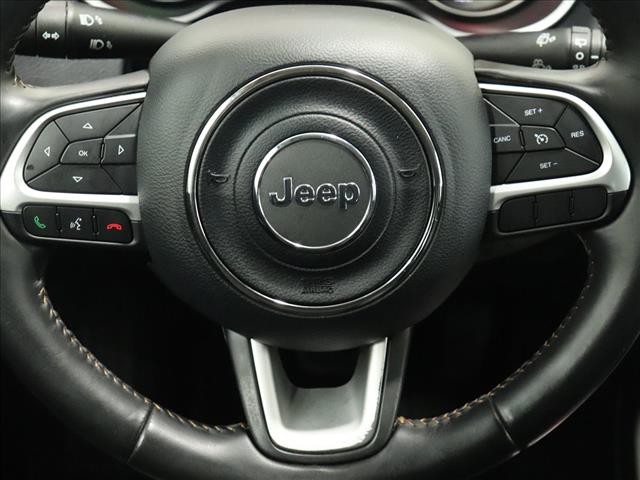 2017 Jeep Compass Latitude:D13511