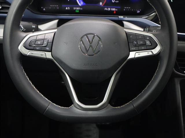 2024 Volkswagen Taos SE 4Motion:D13975