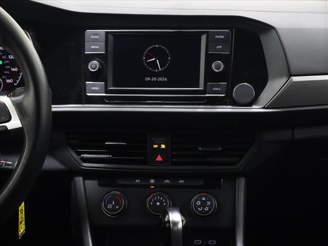2021 Volkswagen Jetta S:D14016