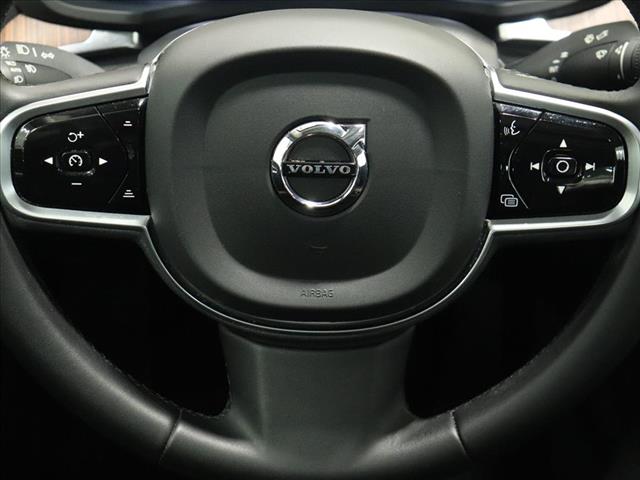 2023 Volvo S60 B5 Plus Dark Theme:D13307