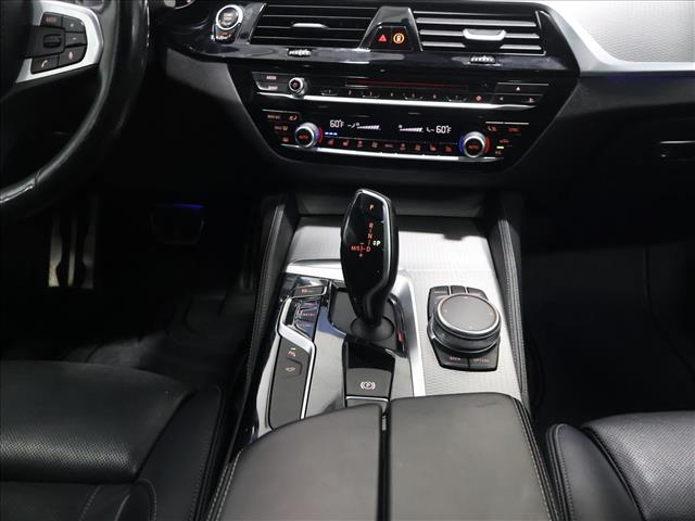 2018 BMW 5 Series 540i xDrive:D13755