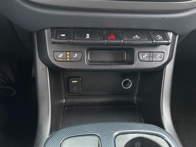 Photo of 2017 Chevrolet Colorado Z71 in Iowa City, IA - 18,  2017 Chevrolet Colorado Z71:D13254