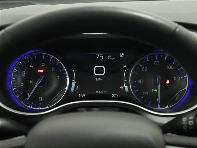 2024 Chrysler Pacifica Touring L:D13580