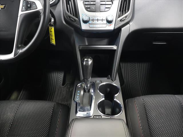 2017 Chevrolet Equinox LT:D13684