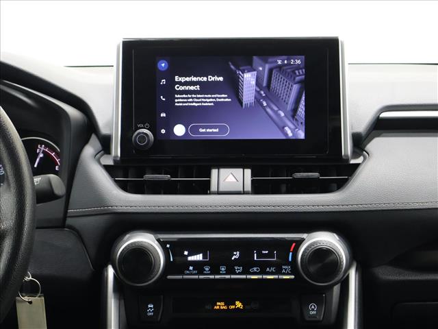2025 Toyota RAV4 LE:D13897