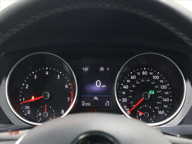 2021 Volkswagen Tiguan SE:D13701