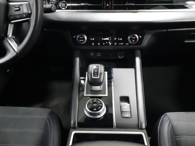 2024 Mitsubishi Outlander SE:D13896