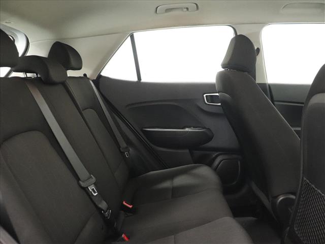 2020 Hyundai VENUE SE:D13560