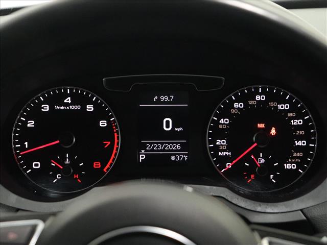 2017 Audi Q3 2.0T quattro Premium Plus:D13504