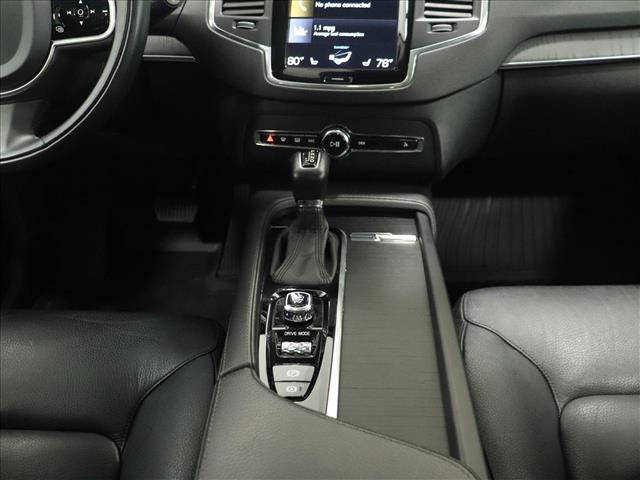 2020 Volvo XC90 T6 Momentum 6-Passenger:D13638