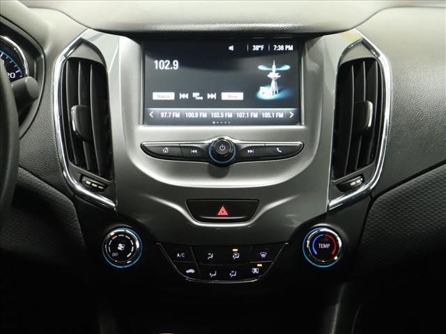 2017 Chevrolet Cruze LT Auto:D13236