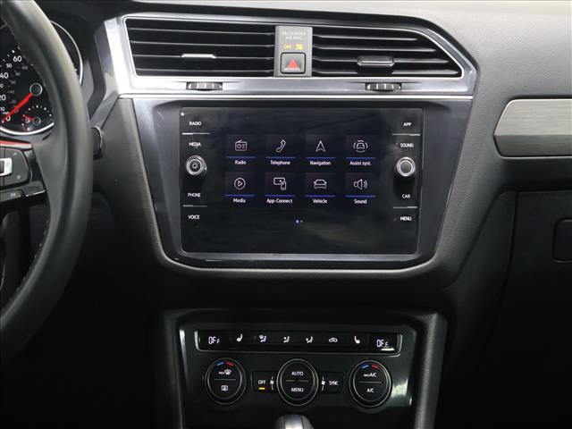 2021 Volkswagen Tiguan SE:D13701