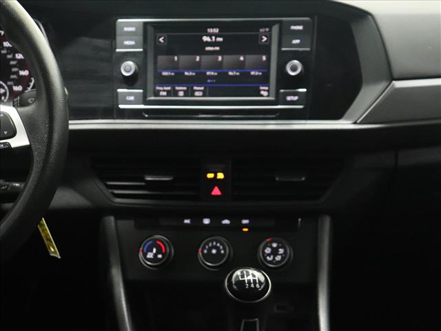 2019 Volkswagen Jetta S:D13651