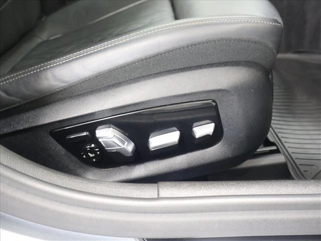 2018 BMW 5 Series 540i xDrive:D13755
