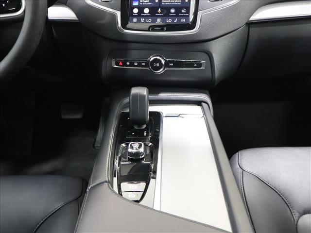 2023 Volvo XC90 B5 Core:D13996