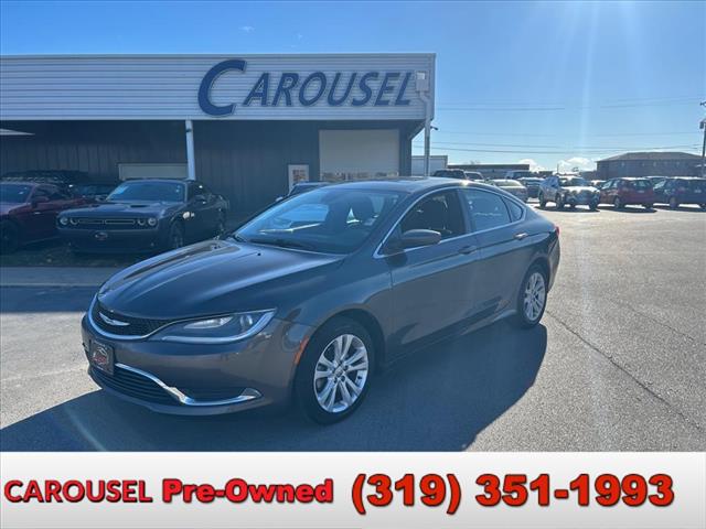 2015 Chrysler 200 Limited – D13023A