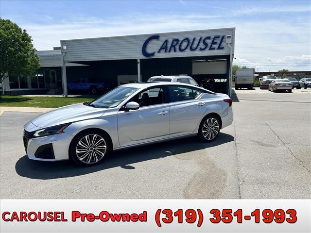 2023 Nissan Altima 2.5 SL  D13744