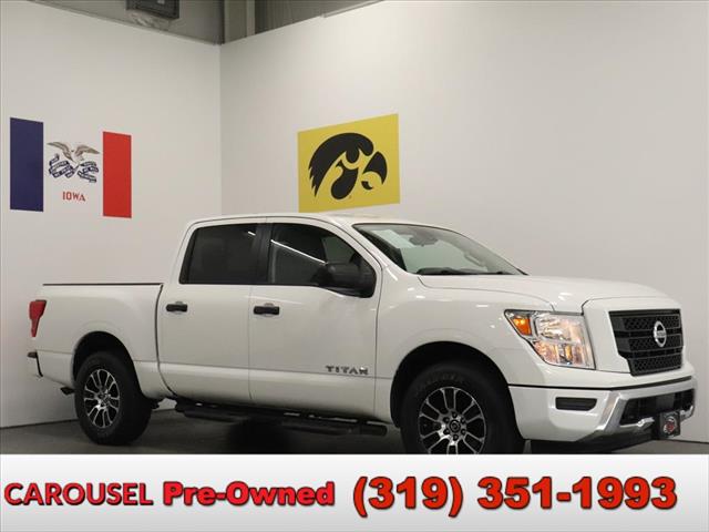 2022 Nissan Titan SV – D13109