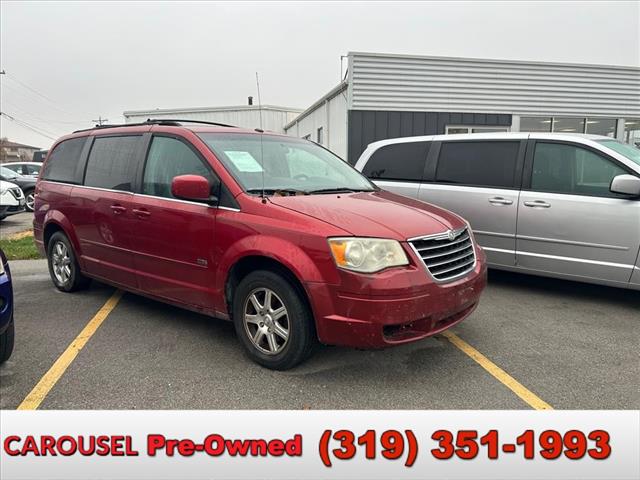 2008 Chrysler Town and Country Touring – D12998B