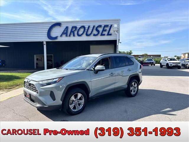 2022 Toyota RAV4 XLE  D13927