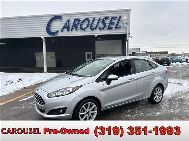 2019 Ford Fiesta SE's photo