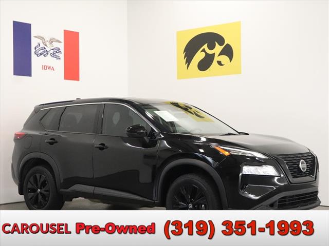 Photo of 2021 Nissan Rogue SV in Iowa City, IA 2021 Nissan Rogue SV  D13039