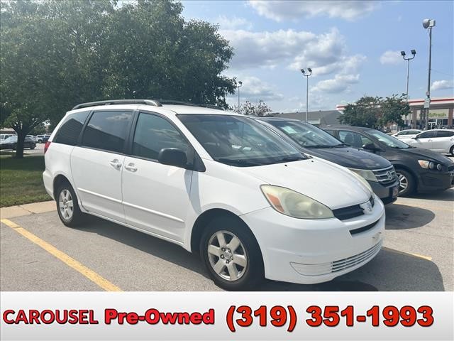 2004 Toyota Sienna  D13867A