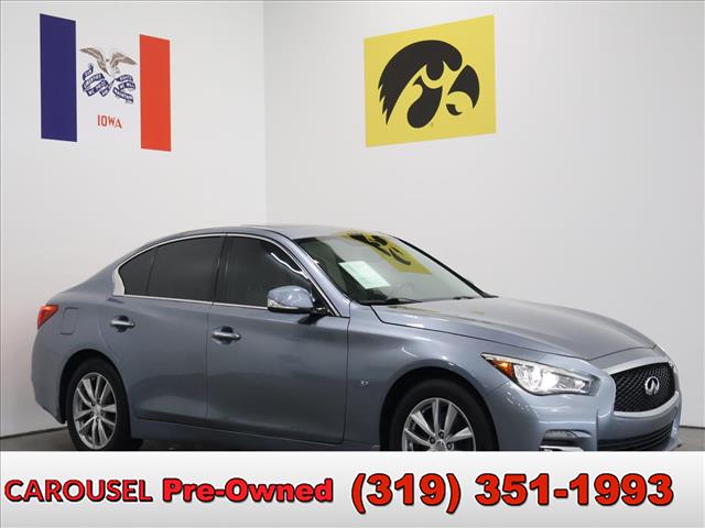 2015 INFINITI Q50 Premium's photo