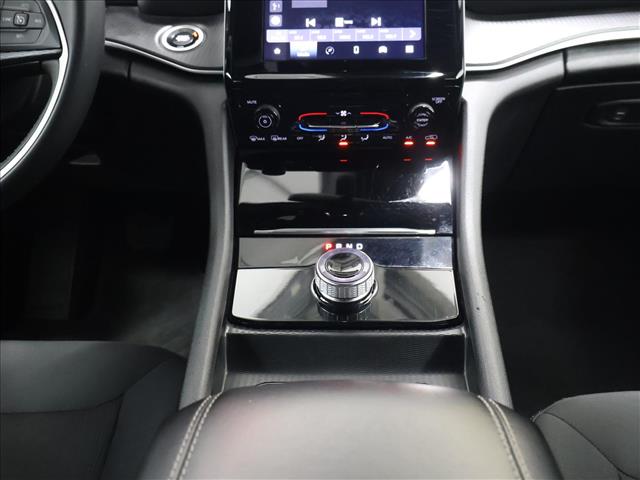 2024 Jeep Grand Cherokee L Laredo:D13854
