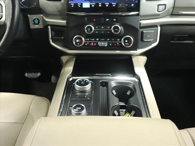 2023 Ford Expedition MAX XLT:D13483