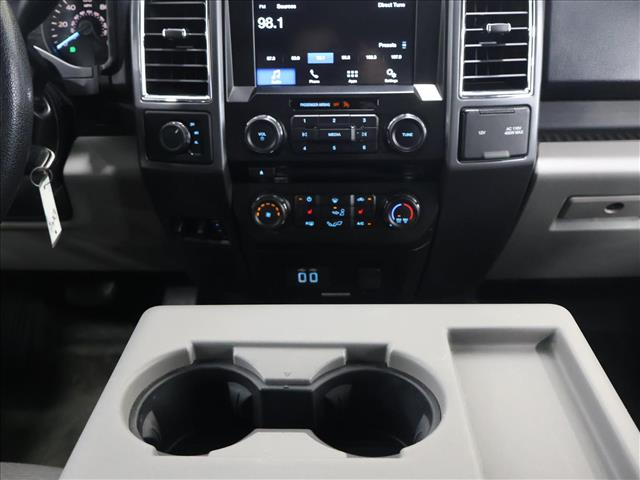 2016 Ford F-150 XLT:D13735A