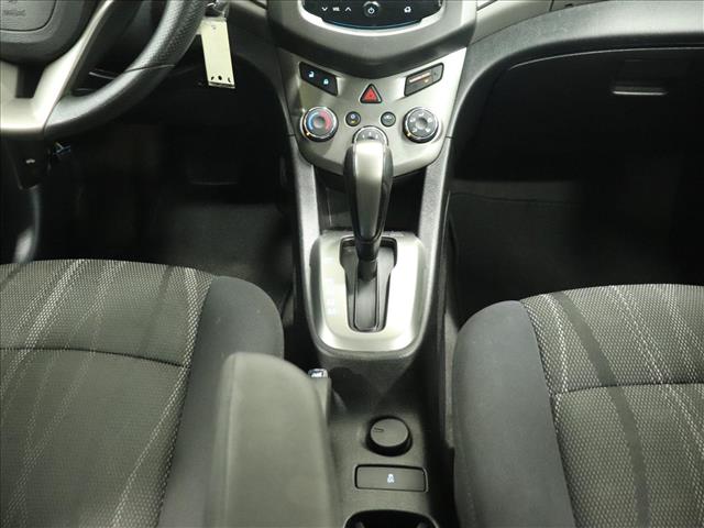 2016 Chevrolet Sonic LT Auto:D13641