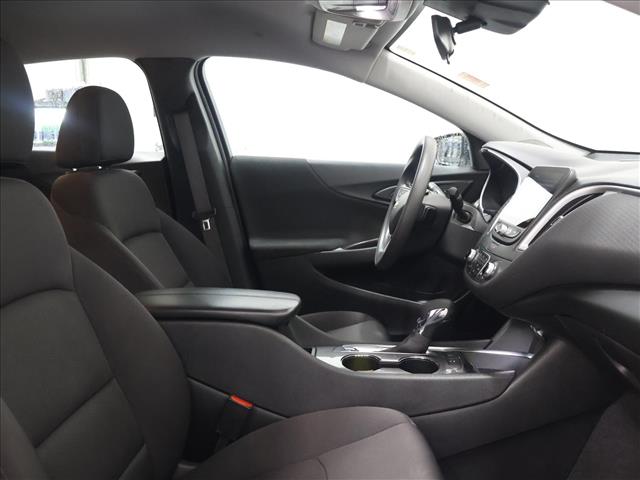 2024 Chevrolet Malibu LT:D14003