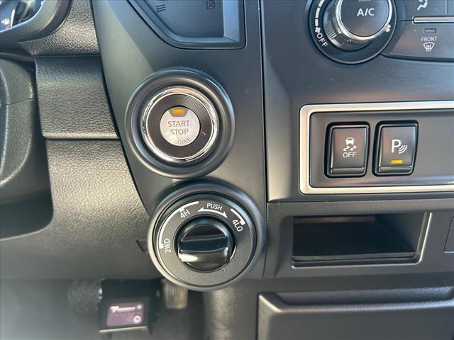 Photo of 2021 Nissan Titan S in Iowa City, IA - 20,  2021 Nissan Titan S:D13246