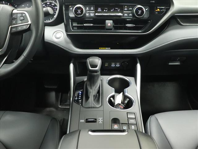 2024 Toyota Highlander XLE:D13429