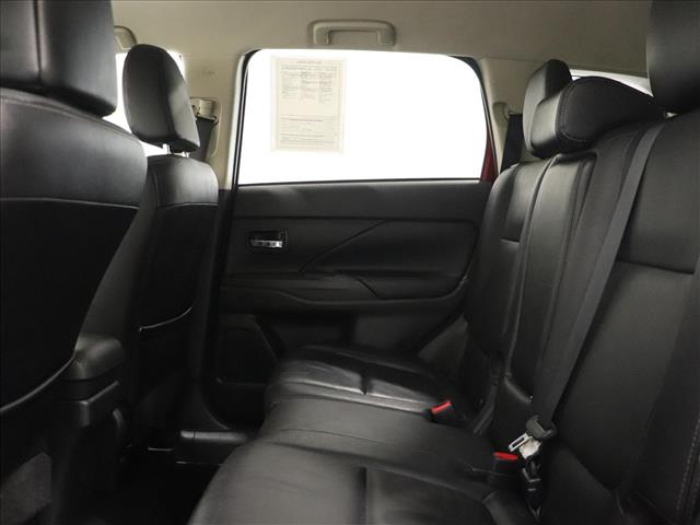 2016 Mitsubishi Outlander SEL:D13627