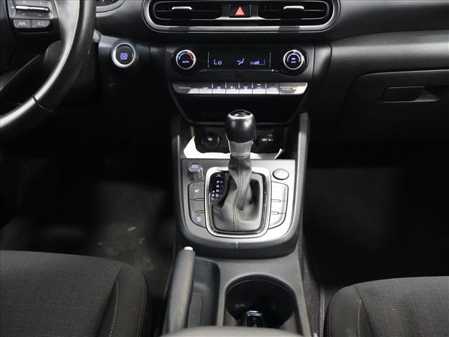 2022 Hyundai KONA SEL:D13816