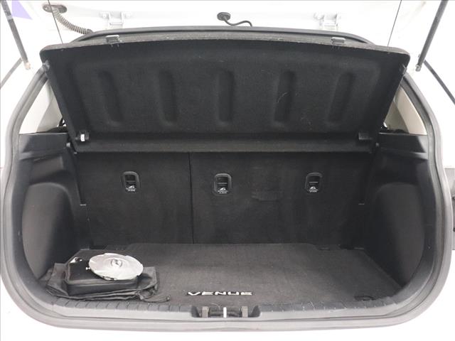 2020 Hyundai VENUE SE:D13560