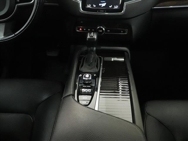 2019 Volvo XC90 T6 Momentum:D13634