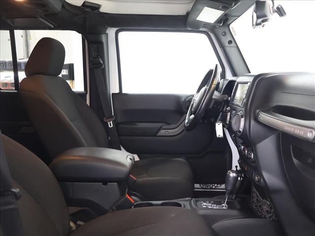 2017 Jeep Wrangler Unlimited Willys Wheeler W:D13845