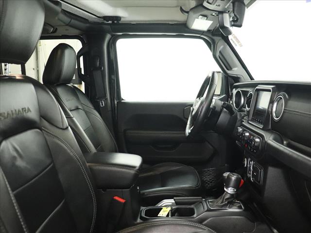 2018 Jeep Wrangler Unlimited Sahara:D13266