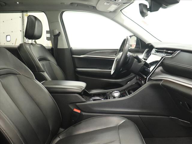 2022 Jeep Grand Cherokee L Limited:D13661