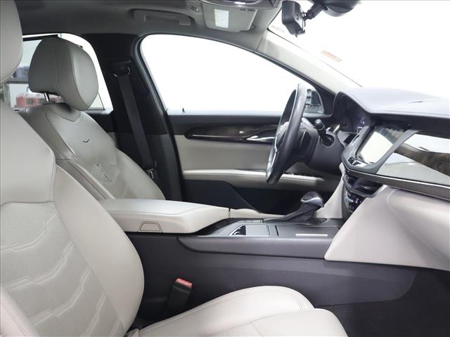 2017 Cadillac CT6 3.6L Luxury:D13705