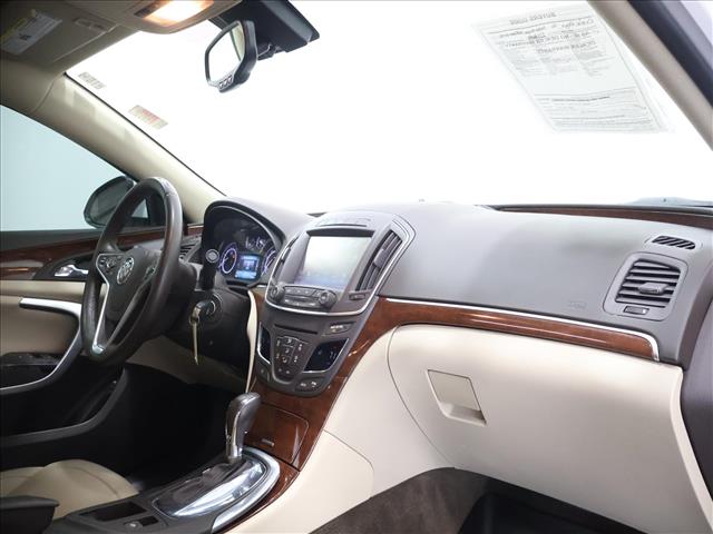 2016 Buick Regal Sport Touring:D13691