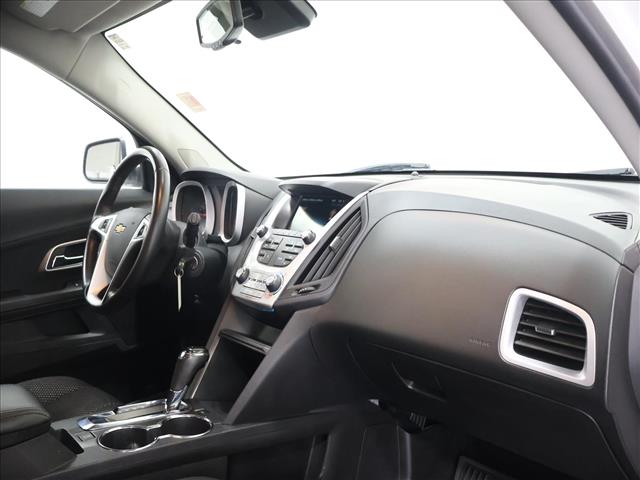2017 Chevrolet Equinox LT:D13684