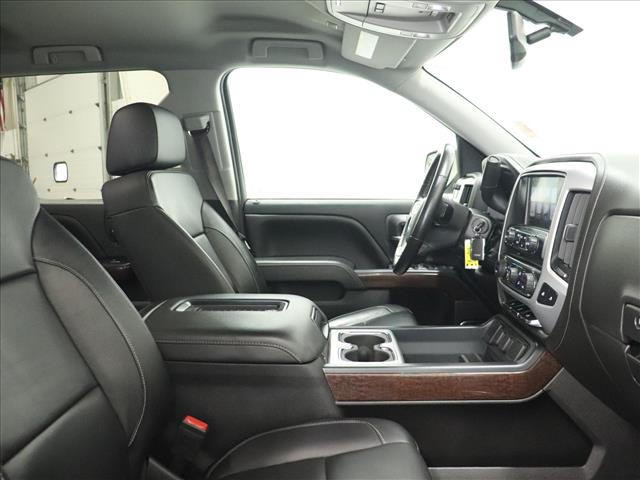 2017 GMC Sierra 1500 SLT:D13388