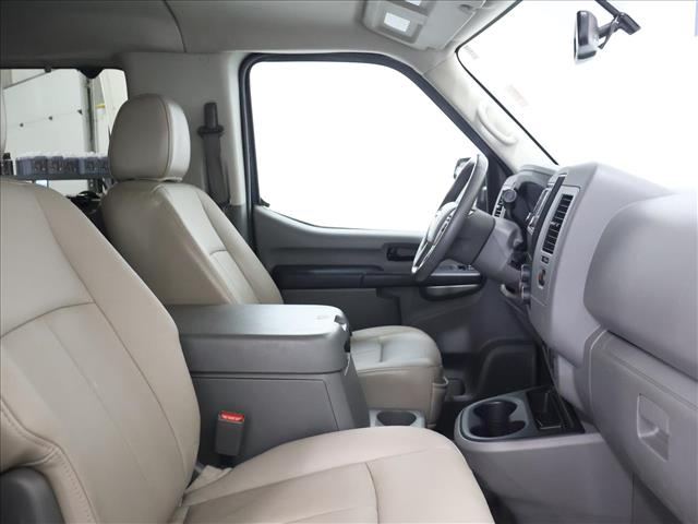 2016 Nissan NV 3500 HD SL:D13636