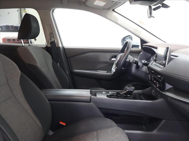 2022 Nissan Rogue SV:D13775