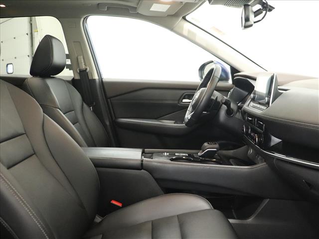 2023 Nissan Rogue SL:D13600